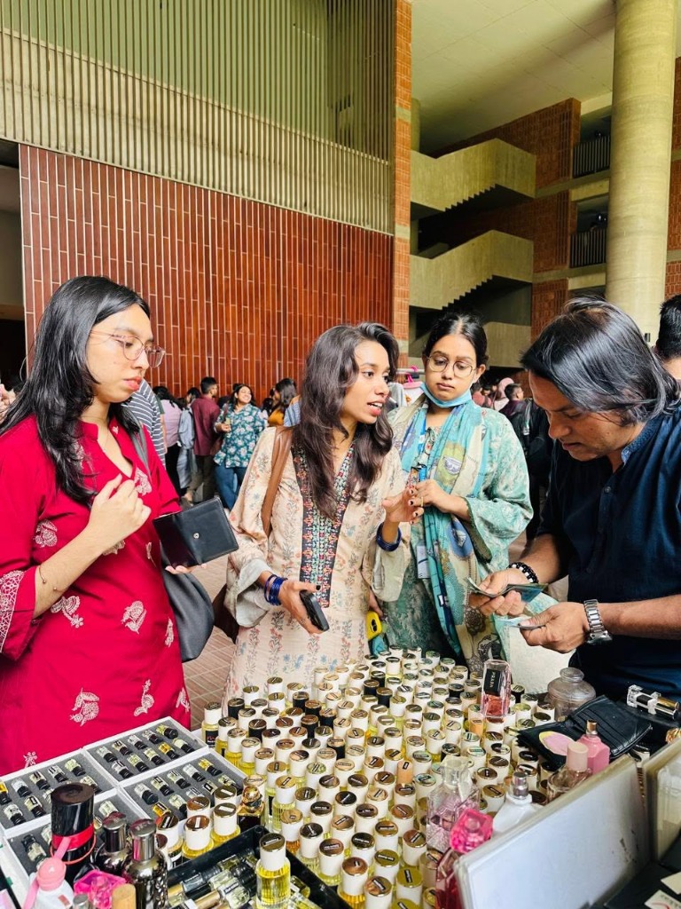Fragrance Atelier & Scent Tasting